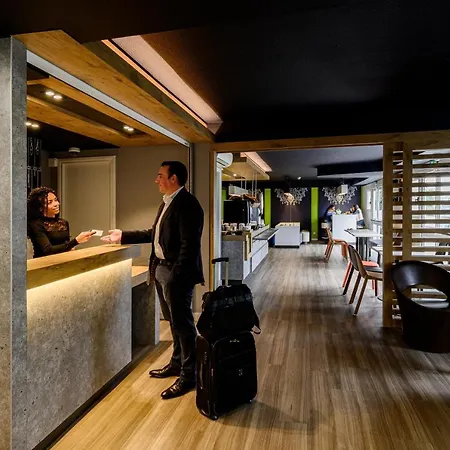 Ibis Budget Saint-etienne Stade Szálloda